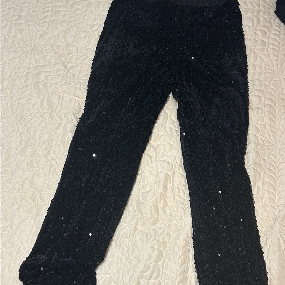 Black Sequin Sweater and Pants Set - Picture 4 of 6